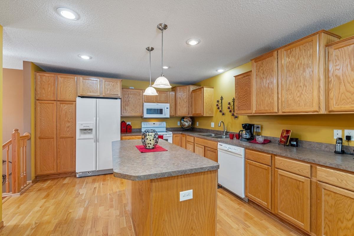 10745 Tyler Court NE Blaine MN 55434