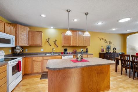 10745 Tyler Court NE Blaine MN 55434