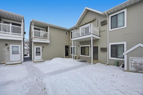 3305 15th Avenue S Fargo ND 58103