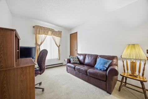 3305 15th Avenue S Fargo ND 58103