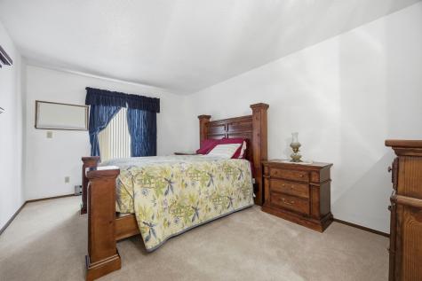 3305 15th Avenue S Fargo ND 58103