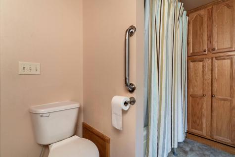 17 2nd Avenue NW Elbow Lake MN 56531