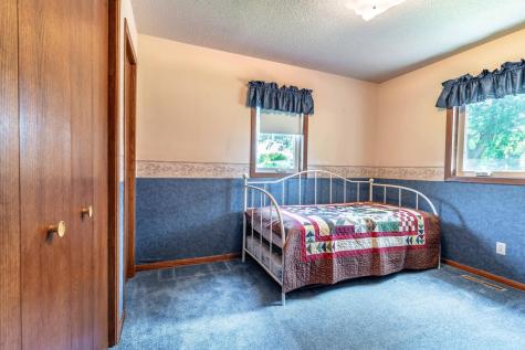 17 2nd Avenue NW Elbow Lake MN 56531
