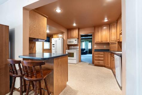 17 2nd Avenue NW Elbow Lake MN 56531