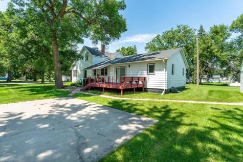 17 2nd Avenue NW Elbow Lake MN 56531