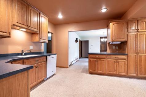 17 2nd Avenue NW Elbow Lake MN 56531