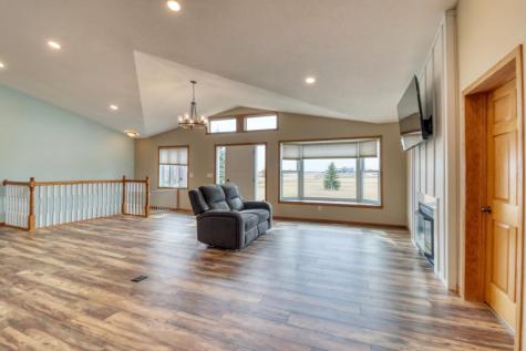 655 Christensen Court Mapleton ND 58059