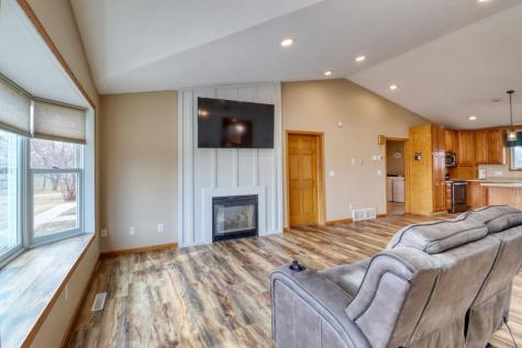 655 Christensen Court Mapleton ND 58059