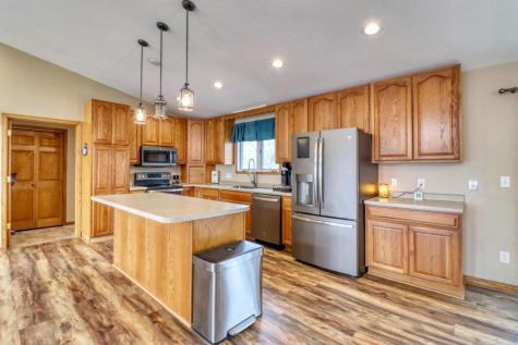 655 Christensen Court Mapleton ND 58059
