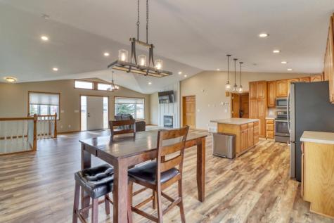 655 Christensen Court Mapleton ND 58059