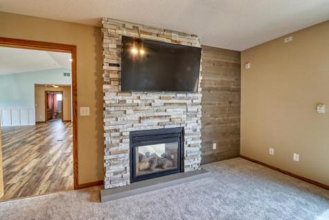 655 Christensen Court Mapleton ND 58059