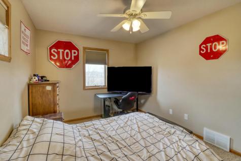 655 Christensen Court Mapleton ND 58059