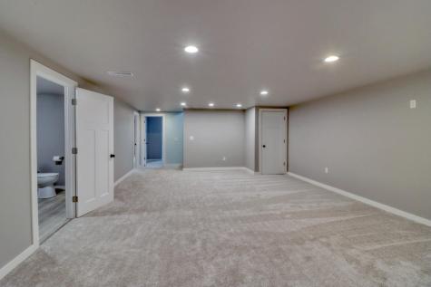 655 Christensen Court Mapleton ND 58059