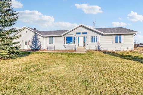 655 Christensen Court Mapleton ND 58059