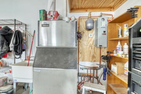 655 Christensen Court Mapleton ND 58059