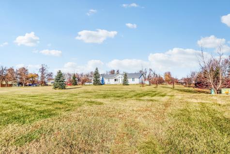 655 Christensen Court Mapleton ND 58059