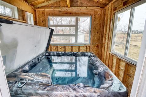 655 Christensen Court Mapleton ND 58059