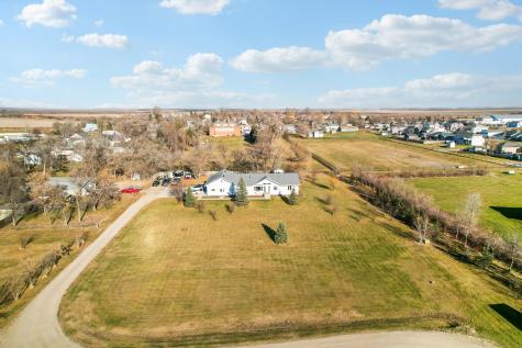 655 Christensen Court Mapleton ND 58059