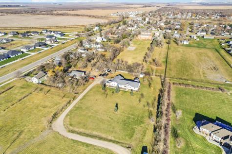 655 Christensen Court Mapleton ND 58059