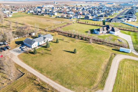 655 Christensen Court Mapleton ND 58059