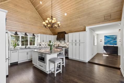 5404 Interlachen Boulevard Edina MN 55436