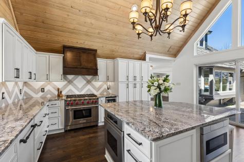 5404 Interlachen Boulevard Edina MN 55436