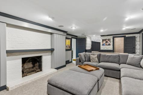 5404 Interlachen Boulevard Edina MN 55436