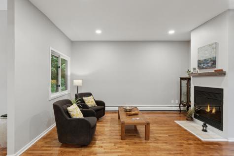 900 E River Terrace Minneapolis MN 55414