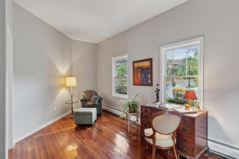 900 E River Terrace Minneapolis MN 55414