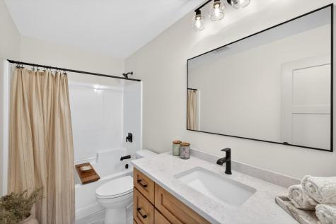 915 7th Avenue Wanamingo MN 55983
