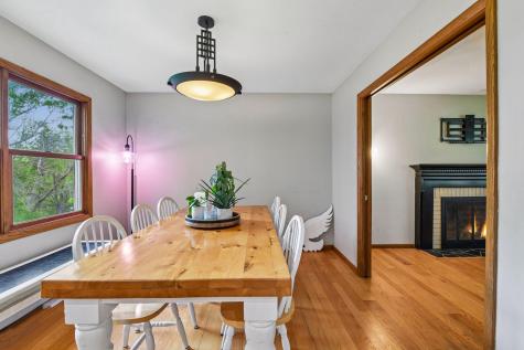 6325 Wood Hill Lane Maple Plain MN 55359