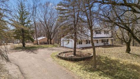 6325 Wood Hill Lane Maple Plain MN 55359