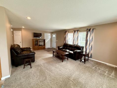 511 Jessamine Avenue Aneta ND 58212