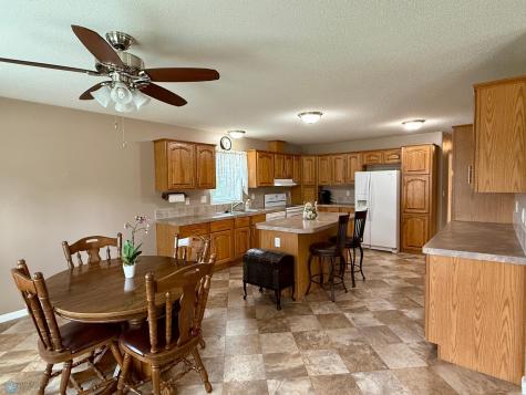 511 Jessamine Avenue Aneta ND 58212