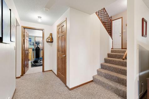 655 20th Street NE Owatonna MN 55060