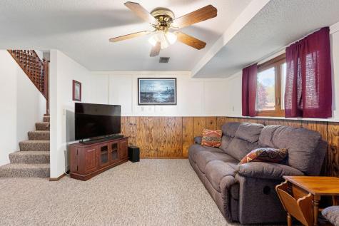 655 20th Street NE Owatonna MN 55060