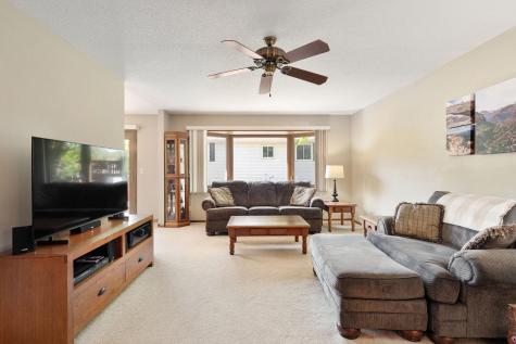 655 20th Street NE Owatonna MN 55060
