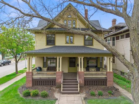 802 Ashland Avenue Saint Paul MN 55104