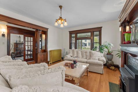 802 Ashland Avenue Saint Paul MN 55104