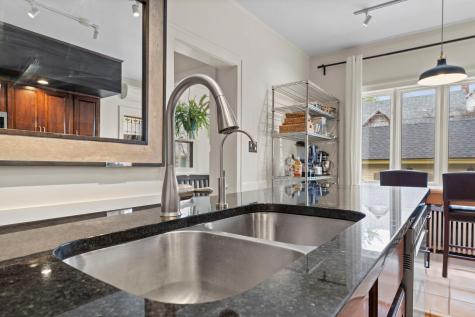 802 Ashland Avenue Saint Paul MN 55104