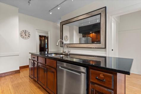 802 Ashland Avenue Saint Paul MN 55104