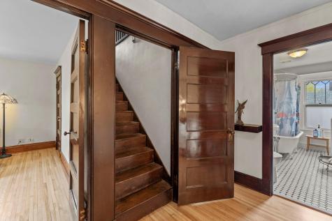 802 Ashland Avenue Saint Paul MN 55104