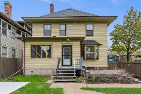 802 Ashland Avenue Saint Paul MN 55104