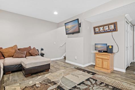 421 E Lake Street Waconia MN 55387