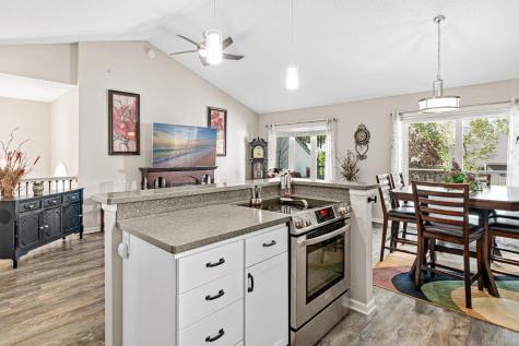 421 E Lake Street Waconia MN 55387