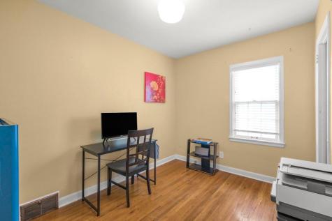 1981 W James Avenue Saint Paul MN 55105