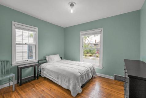 1981 W James Avenue Saint Paul MN 55105