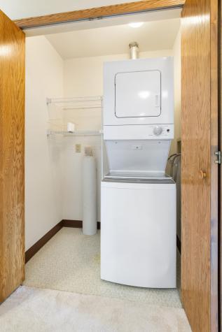 7638 13th Street N Oakdale MN 55128