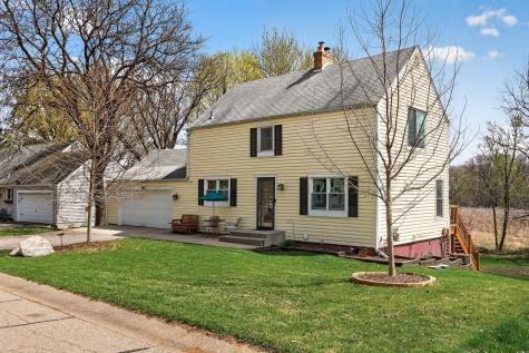 112231 Hutchins Court Chaska MN 55318