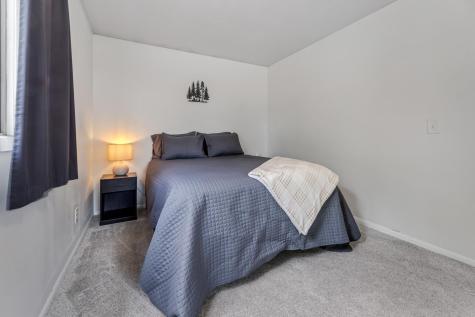 4155 W 8th Street Goodview MN 55987
